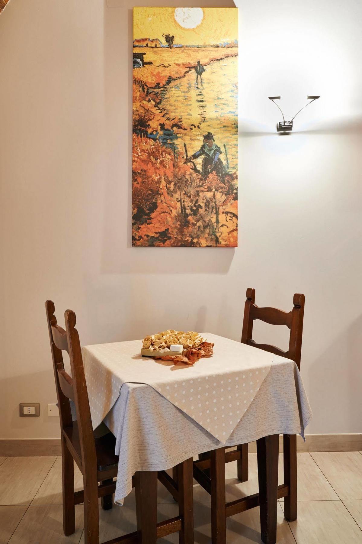 Antico Borgo Aparthotel Bergamo Exterior photo